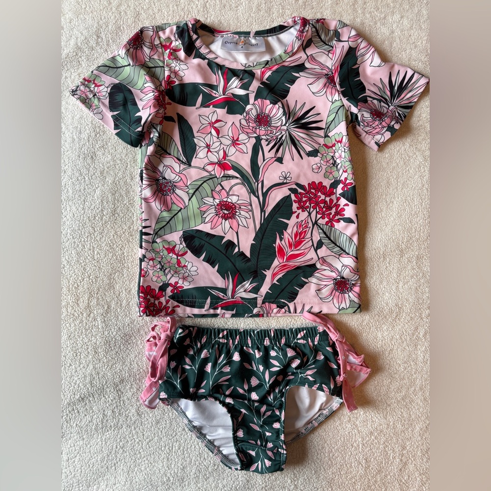 Oopsie Daisy Rash Guard 2 Piece Swim Set, Ruffle Bottoms. Pink Green. Size 4T